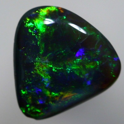 SOLID BLACK OPAL Bright and very strong gem fire